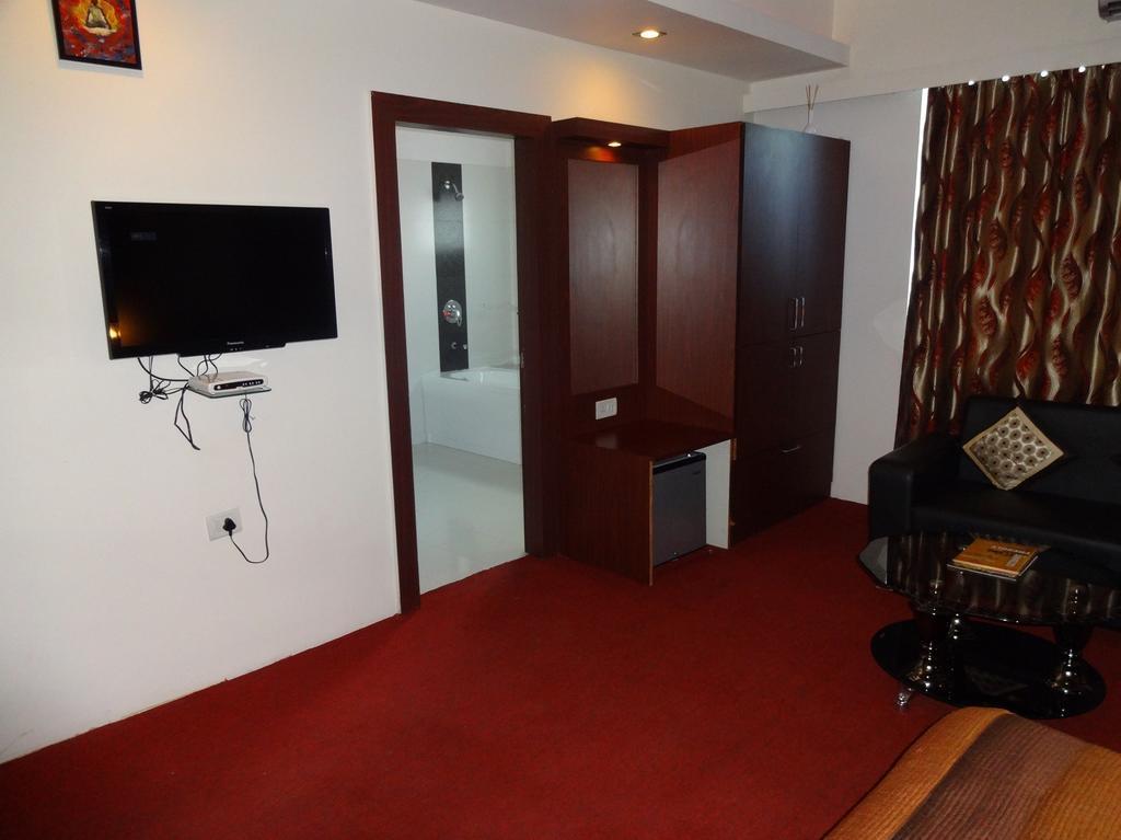 Hotel Avn Grand Ranchi Exterior foto