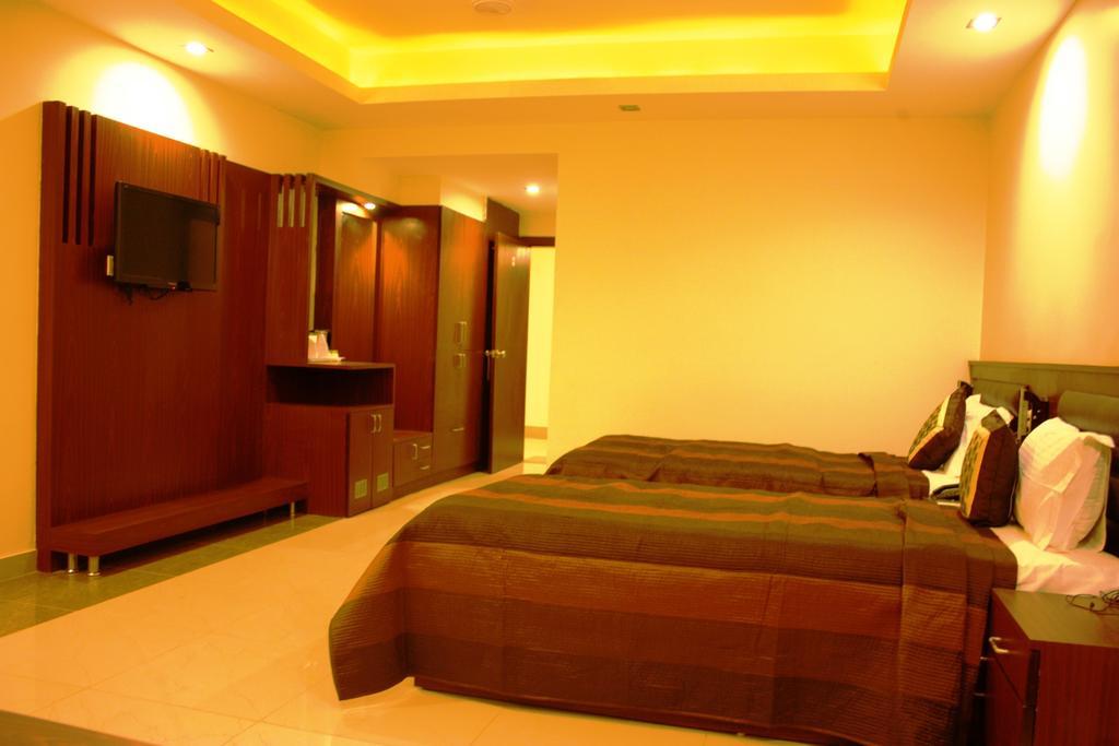 Hotel Avn Grand Ranchi Zimmer foto