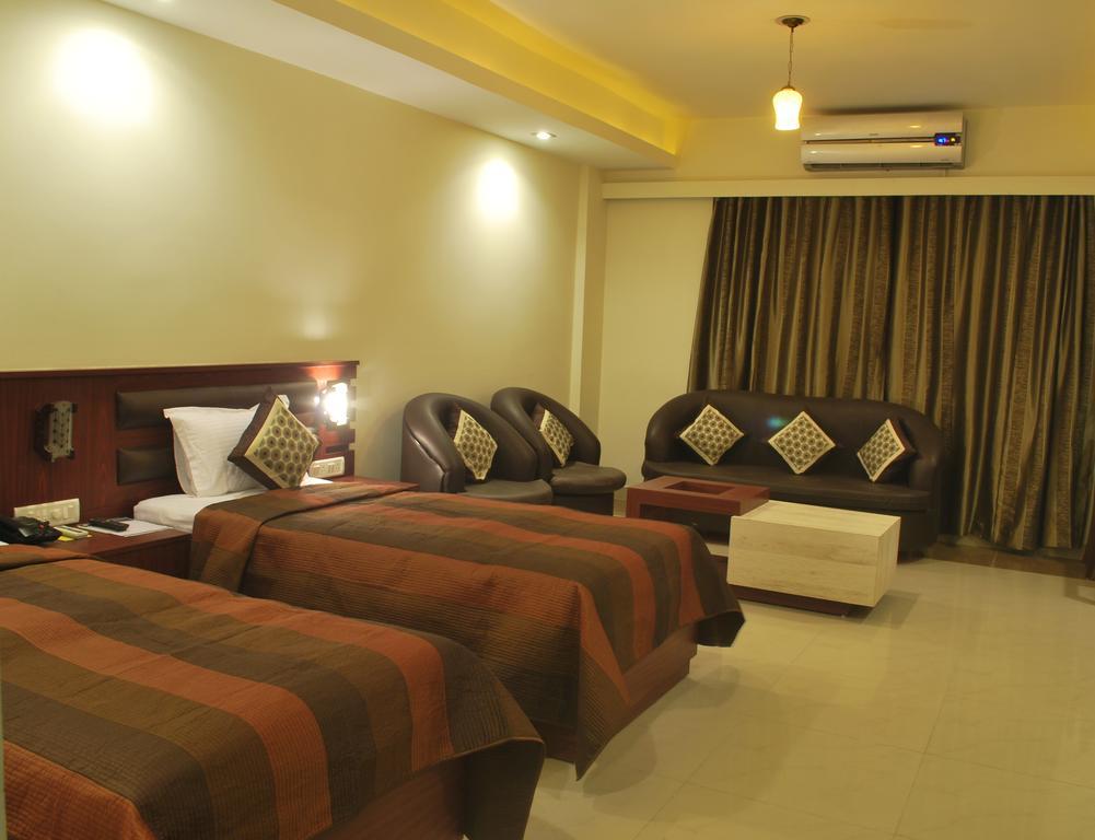 Hotel Avn Grand Ranchi Zimmer foto
